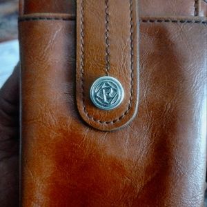 Leather hand wallet